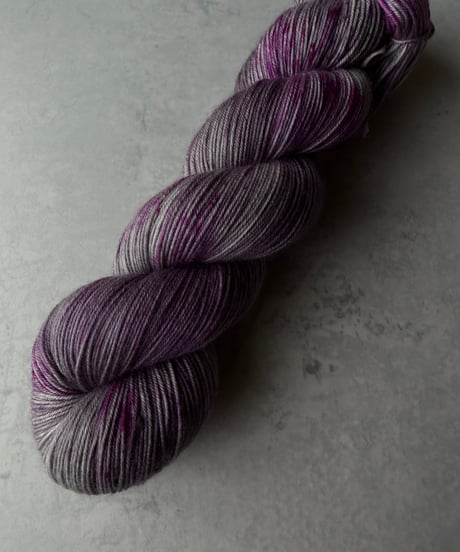 75%sock / Berry Ash