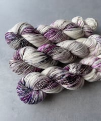 80%sock / Porcelain