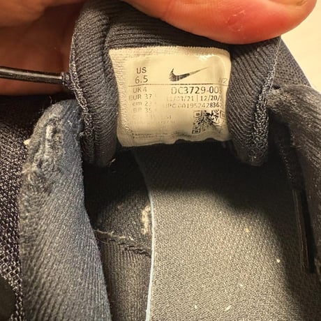 NIKE レボリューション ランニングシューズ ブラック 23.5cm USED