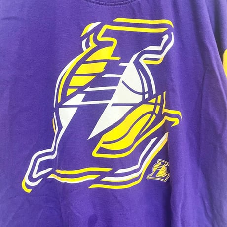 ニューエラ NEW ERA レイカーズ Tシャツ 紫 黄色 コットン100 M