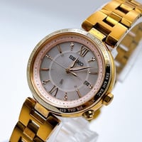 SEIKO LUKIA（セイコー ルキア） ソーラー電波 レディース腕時計 チタン ゴールド USED