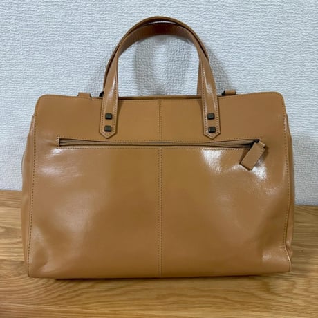 キャメル レザー ハンドバッグ ブラウン