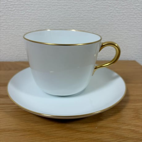 大倉陶園 カップ＆ソーサー ペア 金彩 ホワイト 日本製 OKURA