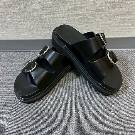 HARE ダブルバックルサンダル ブラック