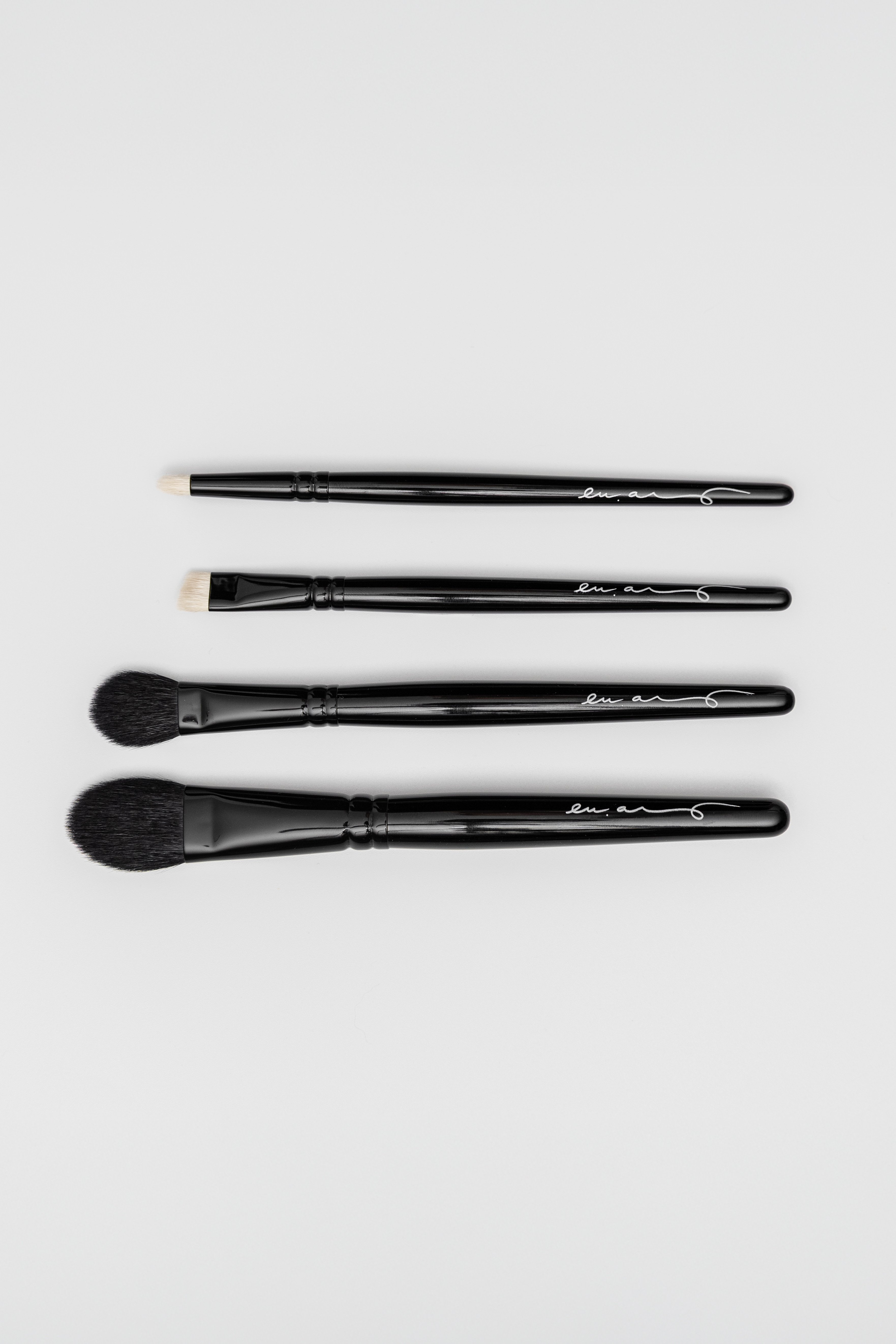【 eu.a 】make up brush 4本set メイクブラシセット eu.a』メイクブラシ 4本set | auno