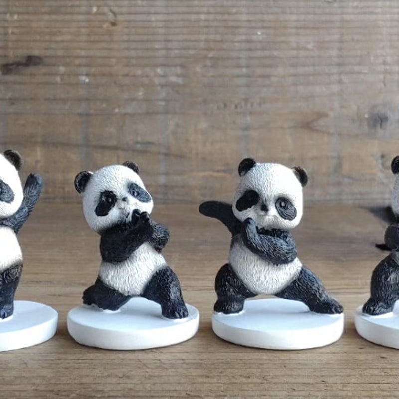 可愛らしいパンダのオブジェシリーズ 『修行六兄弟、五男坊』 | NOIR BLANC
