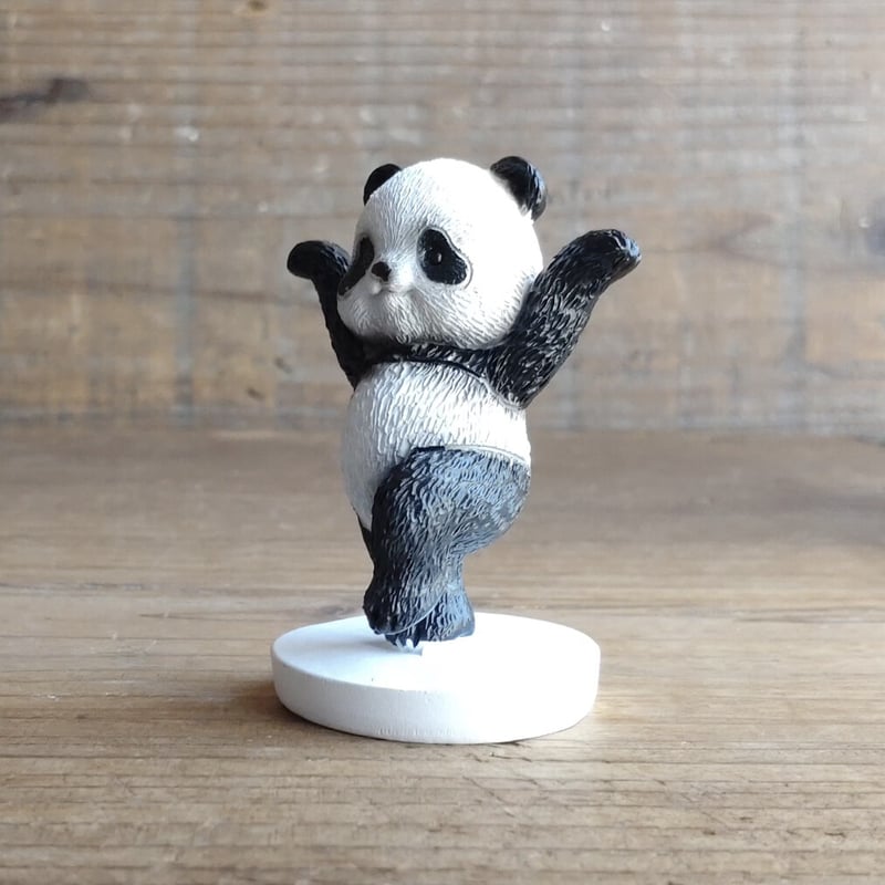 可愛らしいパンダのオブジェシリーズ 『修行六兄弟、六男坊』 | NOIR BLANC