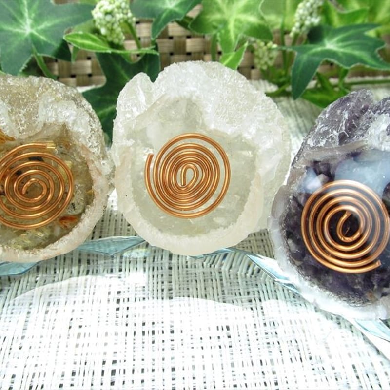 フクロウ型オルゴナイト | NOIR BLANC