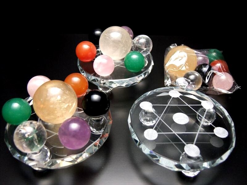 高品質ガラス製 七星陣盤セット 大人気丸玉 チャクラ7種の天然石&七星