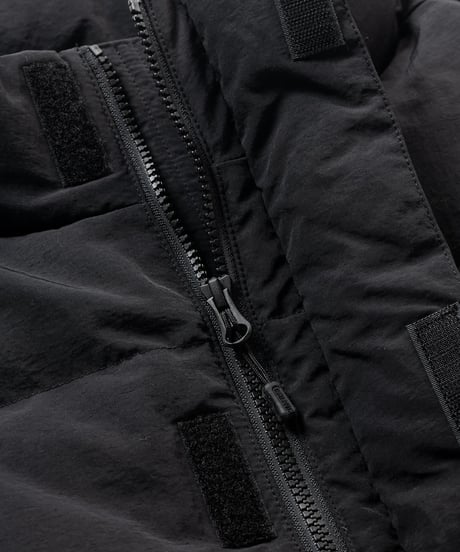 TIGHTBOOTH | PLAC DOWN VEST | BLACK