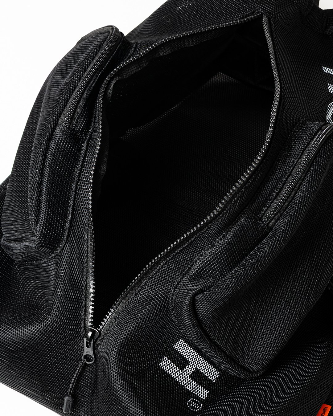 TIGHTBOOTH | TBPR / LOGO MESH KNAPSACK | Black