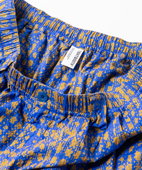 TIGHTBOOTH | BLEEDING LOGO BALLOON PANTS | Blue x Mustard