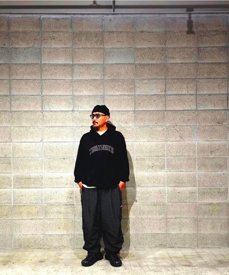 TIGHTBOOTH | TBPR / COLLEGE HOODIE | Black