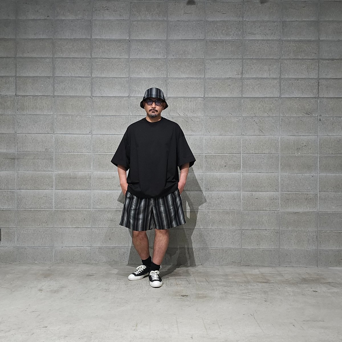 𝐂𝐎𝐎𝐓𝐈𝐄 | Dobby Chain Stripe Easy Shorts | Black