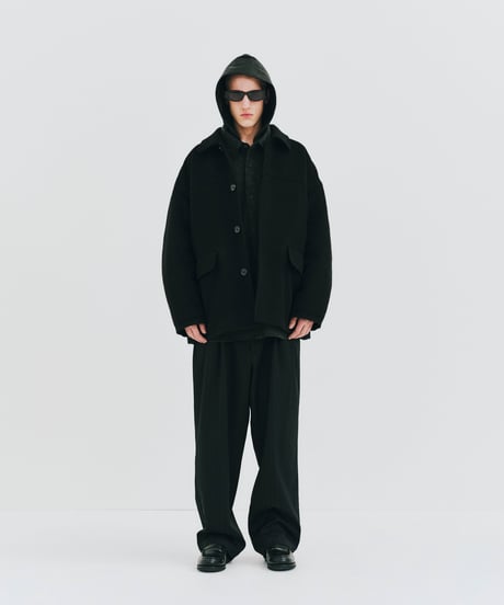 𝐂𝐎𝐎𝐓𝐈𝐄 | Wool Gabardine 2 Tuck Easy Trousers | Black