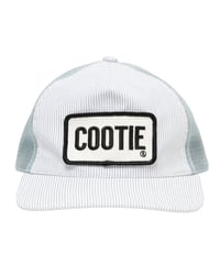 𝐂𝐎𝐎𝐓𝐈𝐄 | Stripe Broad 5 Panel Mesh Cap | White
