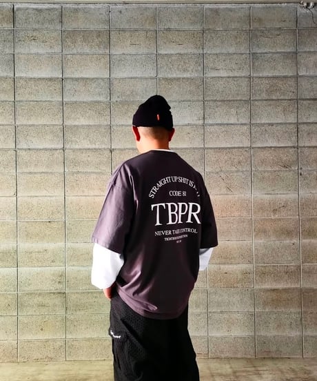 TIGHTBOOTH | STRAIGHT UP S/S T-SHIRT | Black
