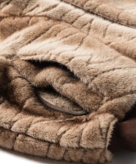 TIGHTBOOTH | T QUILT FUR MA-1 | BLACK