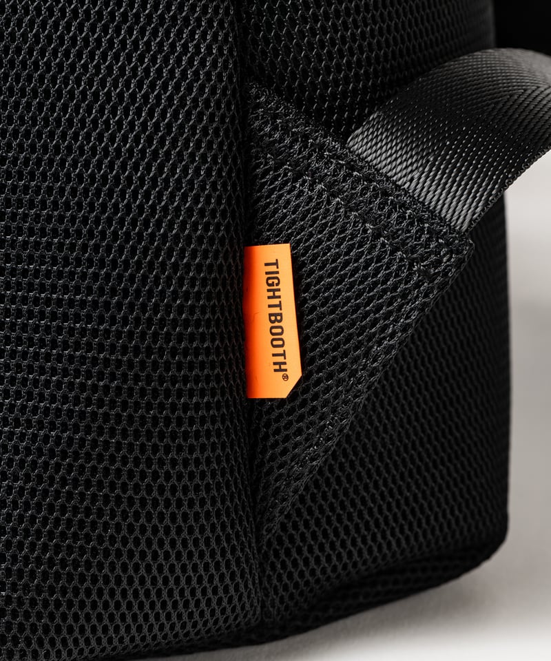 TIGHTBOOTH | TBPR / LOGO MESH KNAPSACK | Black