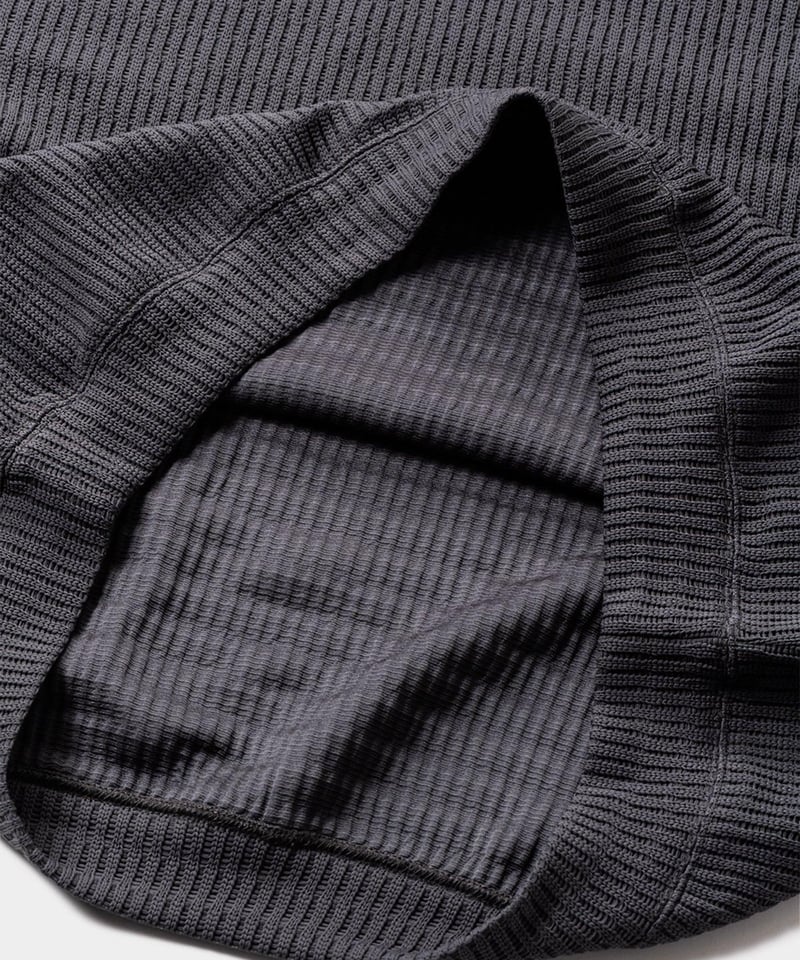 “TIGHT BOOTH” ニットセーター（ブラック） TIGHTBOOTH（タイトブース）MYSTERY GAUGE CREW KNIT - birnest
