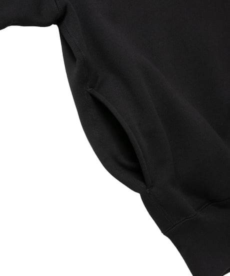 𝐂𝐎𝐎𝐓𝐈𝐄 | Plain Sweat Crew - LOGO | Black
