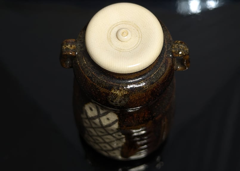 耳付織部茶入 | 浦和 茶道具つかもと｜オンラインショップ｜茶道具の