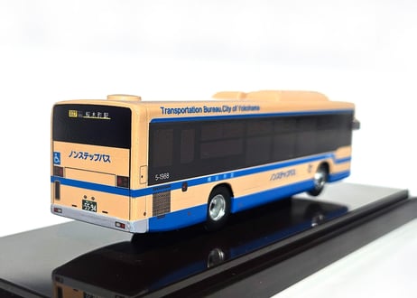 いすゞエルガ1/80スケールモデル