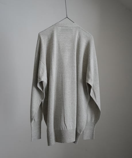 Olde H & Daughter "Linen Silk Plain Stitch V Neck C/D"