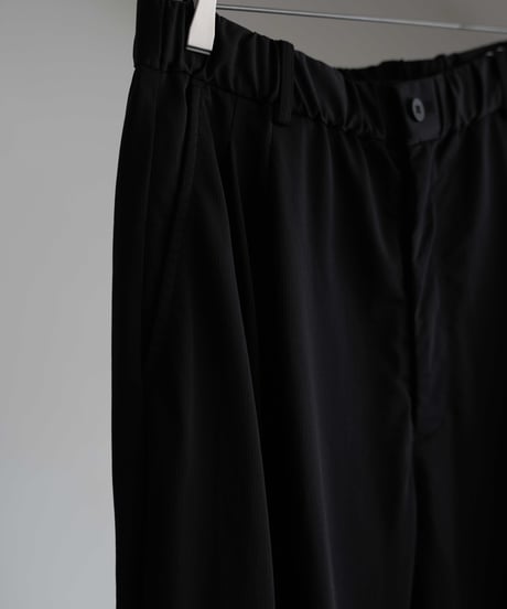 KANEMASA PHIL. "36G Nylon Tuck Easy Pants"