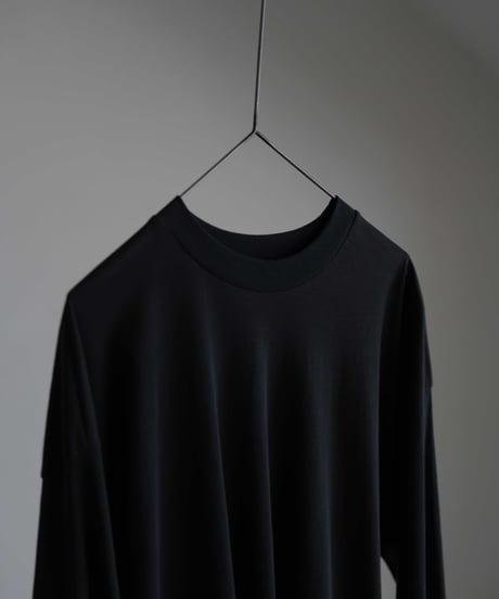 ATON "Fresca Nubuck Long Sleeve T-Shirt"