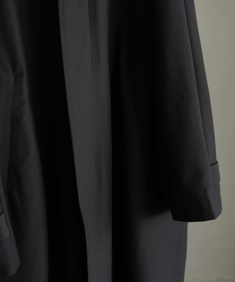 KANEMASA PHIL. "46G Solaro Raglan Coat"