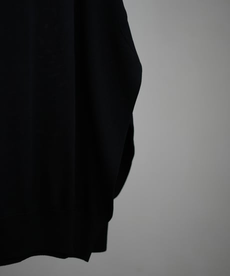 Olde H & Daughter "Silk Plain Stitch Crew L/S"