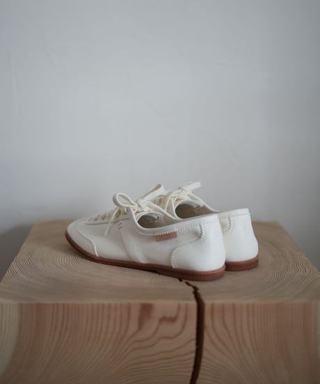 FOOT INDUSTRY "Daily Dress Gat"