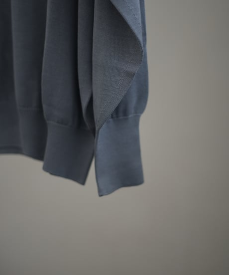Olde H & Daughter "Silk Plain Stitch Crew L/S"