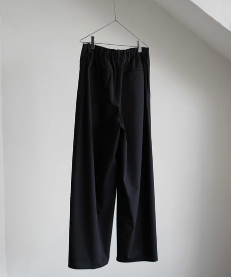 nonnotte "Draping Crotch Box Pleats 1Tuck Trousers"