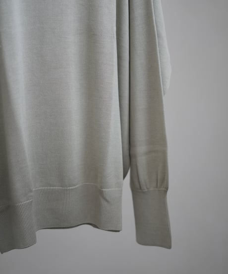 Olde H & Daughter "Silk Plain Stitch Crew L/S"