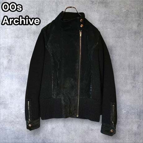 豚革 | STORES