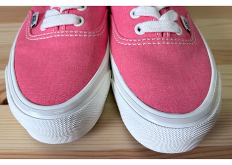 バンズ　VANS オーセンティック　リシュー44 レディーススニーカー　SALT WASH ピンク 23.5cm