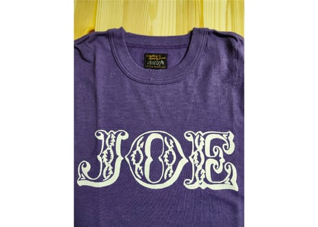 リアルマッコイズ　JOEデザインプリントTシャツ　綿　38　紫　男女兼用