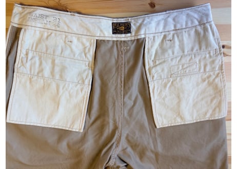 リアルマッコイズ KHAKI TROUSERS 綿 31✖️34 カーキ　男女兼用