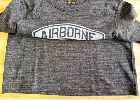 リアルマッコイズ ミリタリーAIR BORN Tシャツ　綿　38 グレー　男女兼用