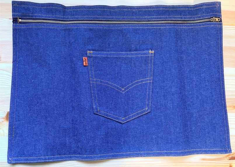 リーバイス Levi's オレンジタブデニムクラッチバッグ 綿 ライトブルー