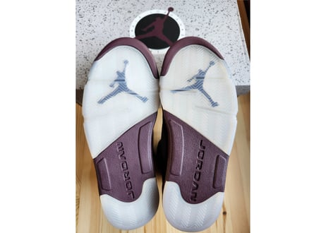 ナイキ　AIR JORDAN 5 RETORO SEメンズスニーカー　ディープ バーガンディ/フリント グレー-シルバー　26.5㎝