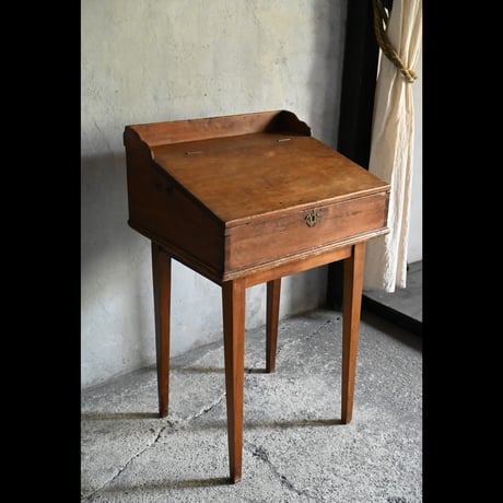 dodo antiques