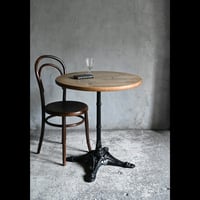ラウンドトップ　カフェテーブル