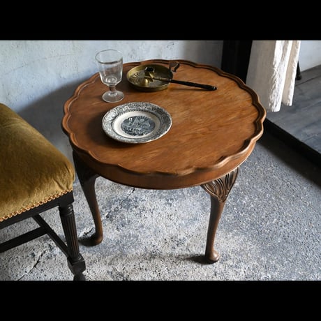 コーヒーテーブル