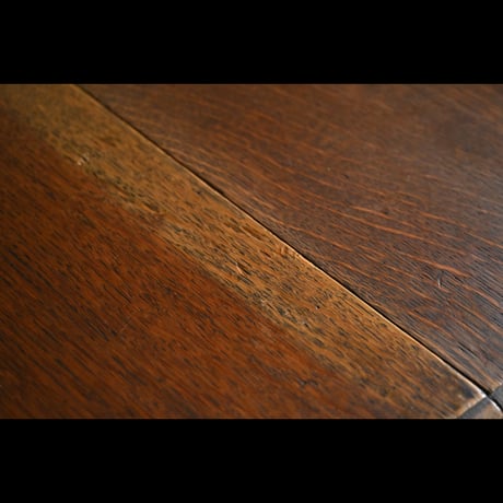 ゲートレッグテーブル