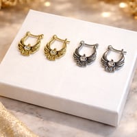 CORVO WING HOOP PIERCE