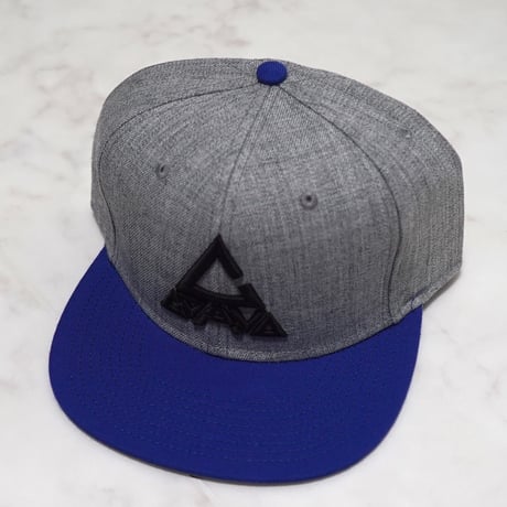 CORVO 3D LOGO SNAPBACK CAP(Gray × Blue)