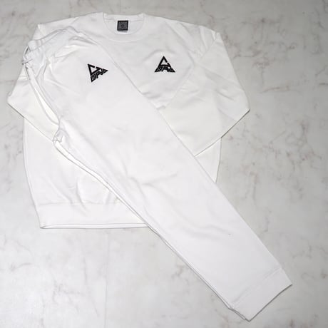 CORVO TRI EMBROIDERY SWEAT SETUP/WHITE